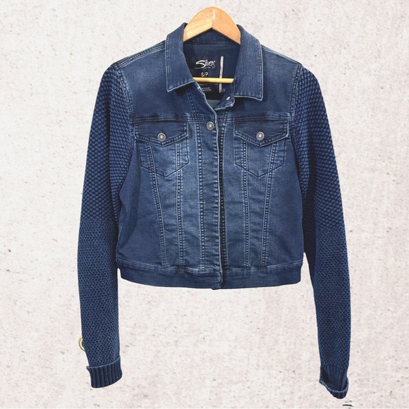 Silver Jeans Blue Cropped Jean Jacket with Pointed Collar - Picture 1 of 4